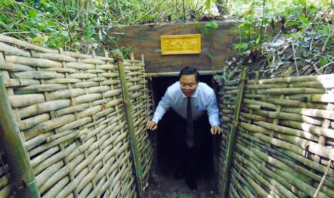 Miệng hầm chỉ huy của địa đạo Kỳ Anh.