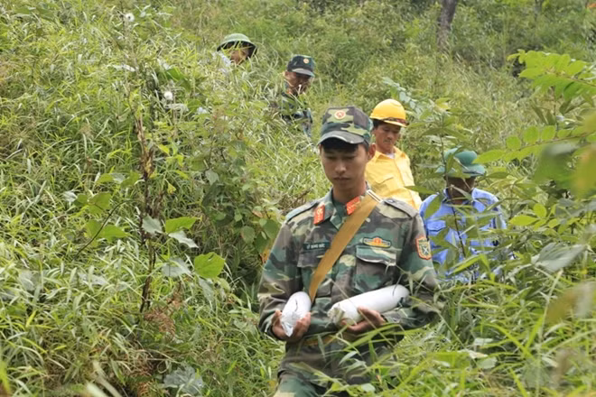 Do địa hình hiểm trở, di chuyển gặp rất nhiều khó khăn, đặc biệt là vào mùa mưa, nên mỗi khi lực lượng truy quét tiếp cận được khu vực khai thác thiếc trái phép này thì các đối tượng đã phát hiện và kịp thời tháo chạy thoát thân, hiệu quả đạt được không như kỳ vọng.