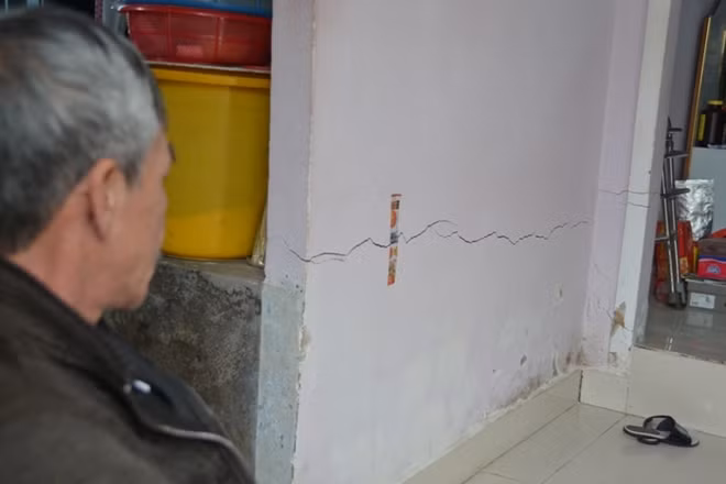 Sự cố tiếp tục đe dọa khu dân cư