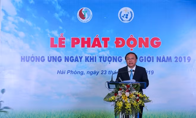 Thứ trưởng Bộ TN&MT Lê Công Thành phát biểu tại buổi lễ.