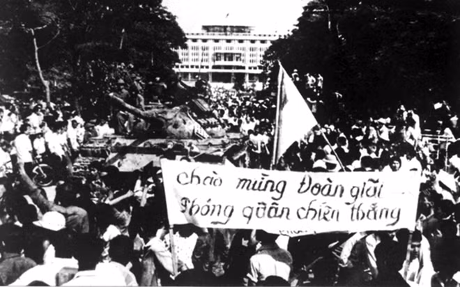 Sài Gòn ngày giải phóng. Ảnh: tư liệu