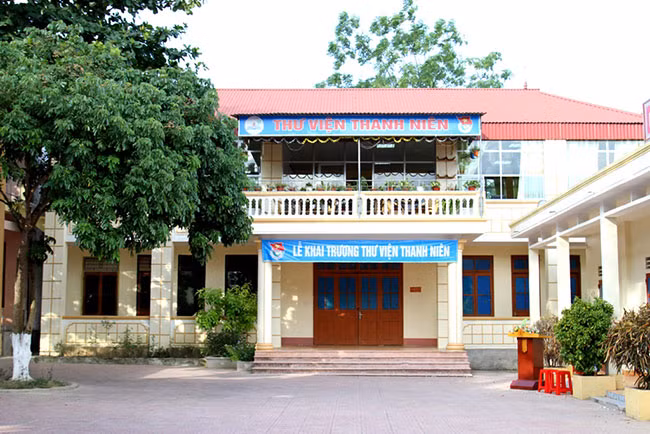 Thư viện Thanh niên nằm trong khuôn viên Phân trại số 1, Trại giam số 3.