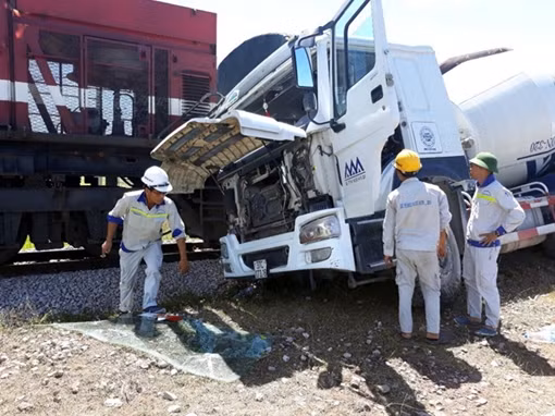 3 ngày 4 vụ tai nạn đường sắt, lỗi tại ai?