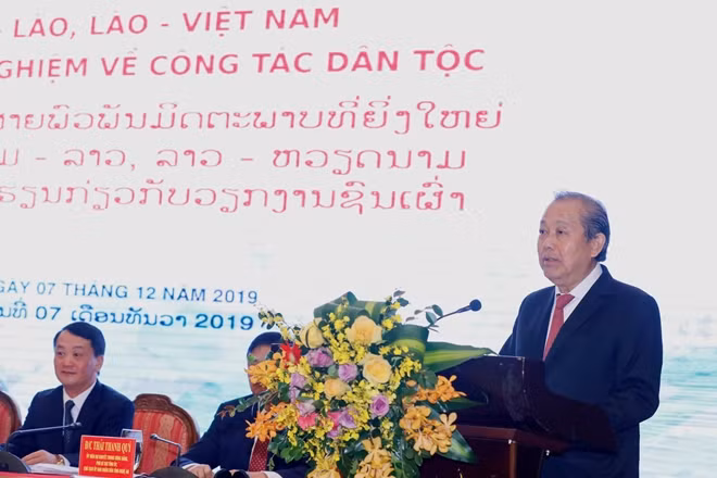 Phó Thủ tướng Thường trực Chính phủ Trương Hòa Bình phát biểu tại Hội thảo.