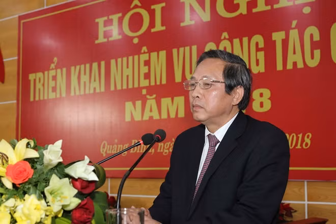 Đồng chí Hoàng Đăng Quang – UVTW Đảng, Bí thư Tỉnh ủy Quảng Bình phát biểu chỉ đạo tại hội nghị (Ảnh: Việt Hùng)
