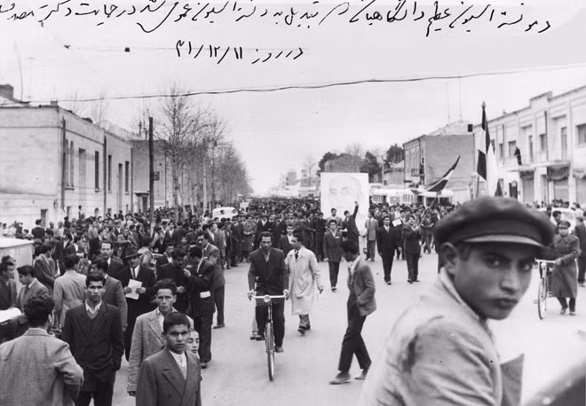 Trong cuộc đảo chính năm 1953, vẫn có nhiều người ủng hộ Thủ tướng Mossadegh.
