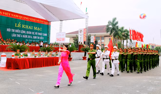 Công an tỉnh Bắc Ninh tham gia hội thi điều lệnh, quân sự, võ thuật CAND lần thứ 4 năm 2014, cụm thi số 6. Công an tỉnh Bắc Ninh tham gia hội thi điều lệnh, quân sự, võ thuật CAND lần thứ 4 năm 2014, cụm thi số 6.