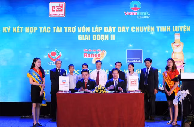 Lễ ký kết hợp tác 3 bên: Tập đoàn Sao Mai – Tập đoàn Desmet Ballestra (Châu Âu) – Cty cho thuê tài chính Vietinbank Leasing hợp tác lắp đặt dây chuyền tinh luyện giai đoạn II.