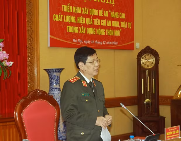 Thứ trưởng Nguyễn Văn Sơn, Trưởng Ban soạn thảo đề án chủ trì Hội nghị