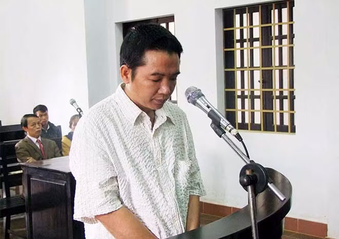 Bị cáo Hồ Sỹ tại phiên tòa.
