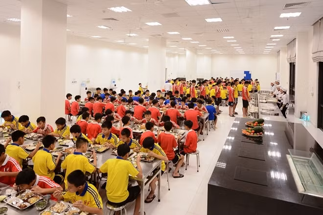 Đối tượng tuyển sinh năm 2019 là các nam thiếu niên đam mê bóng đá sinh năm 2007, 2008 đến từ 15 tỉnh phía Bắc.