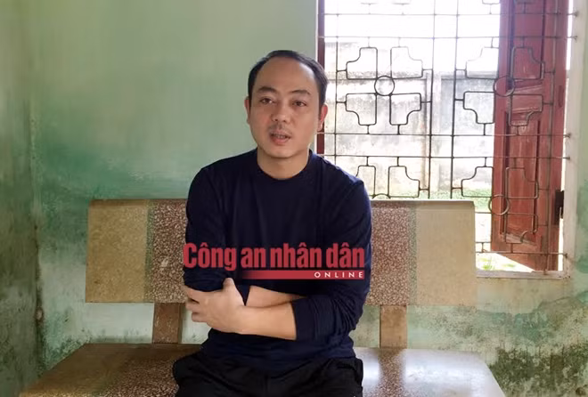 Đối tượng Thiều Huy Hùng tại cơ quan Công an.
