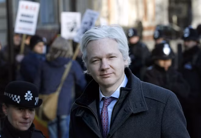 Ông Julian Assange.