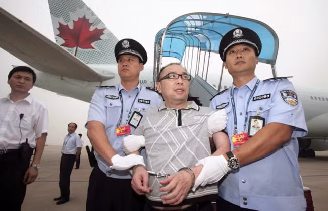 Interpol sẽ hỗ trợ cảnh sát các nước bắt giữ các đối tượng tham nhũng.