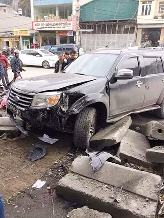 Hiện trường vụ tai nạn. Hiện trường vụ tai nạn.