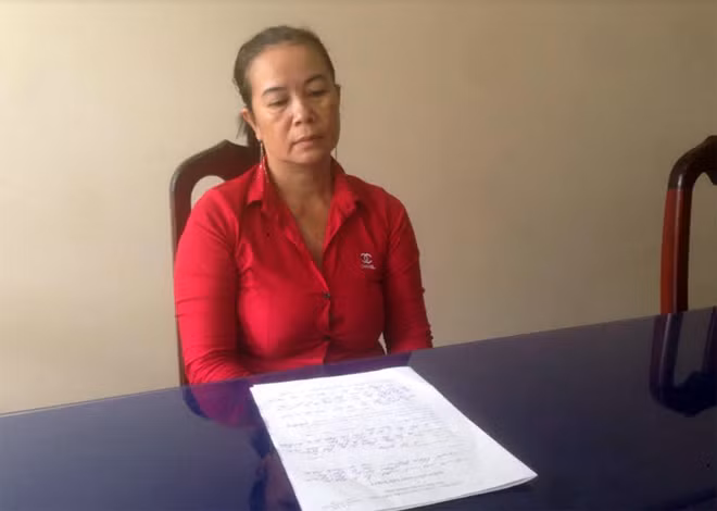 Bà Phượng tại cơ quan Công an.