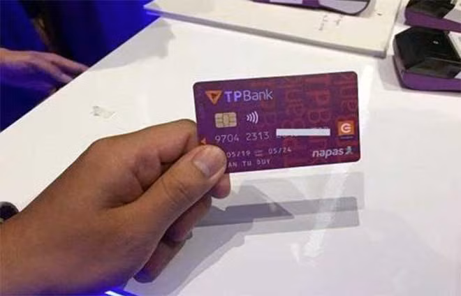 Thẻ chip giúp hạn chế tối đa tình trạng skimming.