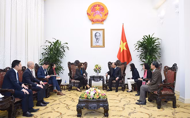 Thủ tướng Nguyễn Xuân Phúc tiếp Đại sứ Israel tại Việt Nam Meirav Eilon Shahar. Ảnh: VGP/Quang Hiếu. Thủ tướng Nguyễn Xuân Phúc tiếp Đại sứ Israel tại Việt Nam Meirav Eilon Shahar. Ảnh: VGP/Quang Hiếu.