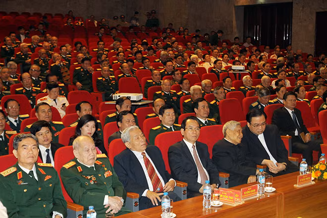 Quang cảnh buổi lễ gặp mặt.
