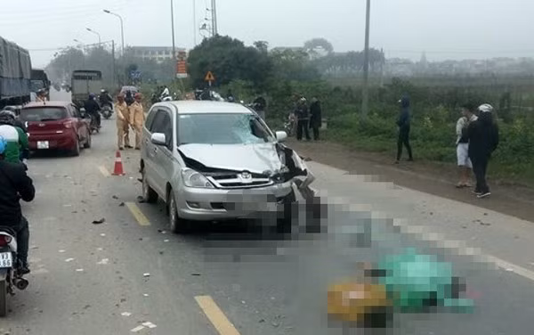 Hiện trường vụ tai nạn thương tâm.
