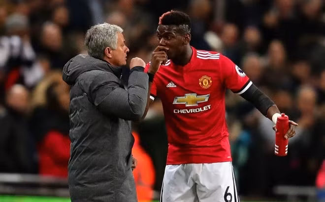 Paul Pogba chưa đáp ứng được sự kì vọng của Manchester United.