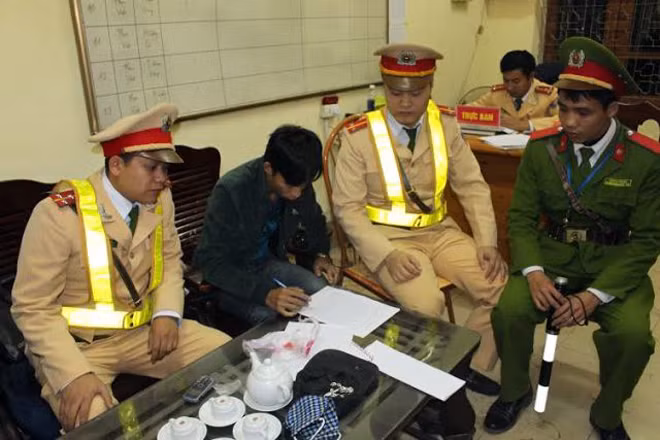 Cảnh sát tỉnh Bắc Giang bắt giữ một đối tượng vận chuyển ma túy tổng hợp.