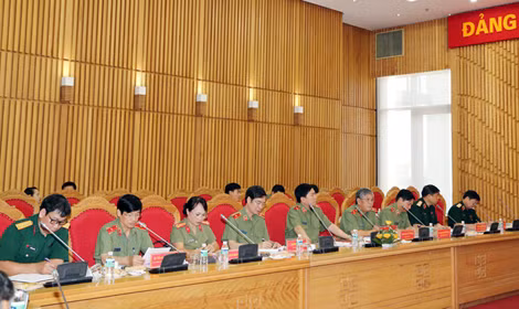 Các đại biểu tham dự buổi Tọa đàm.