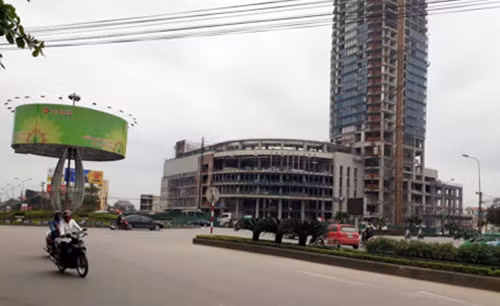 Hiện trường vụ nổ súng. Hiện trường vụ nổ súng.