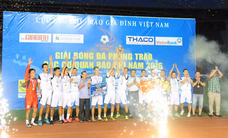 Báo An ninh thủ đô giành vô địch Press Cup 2016.