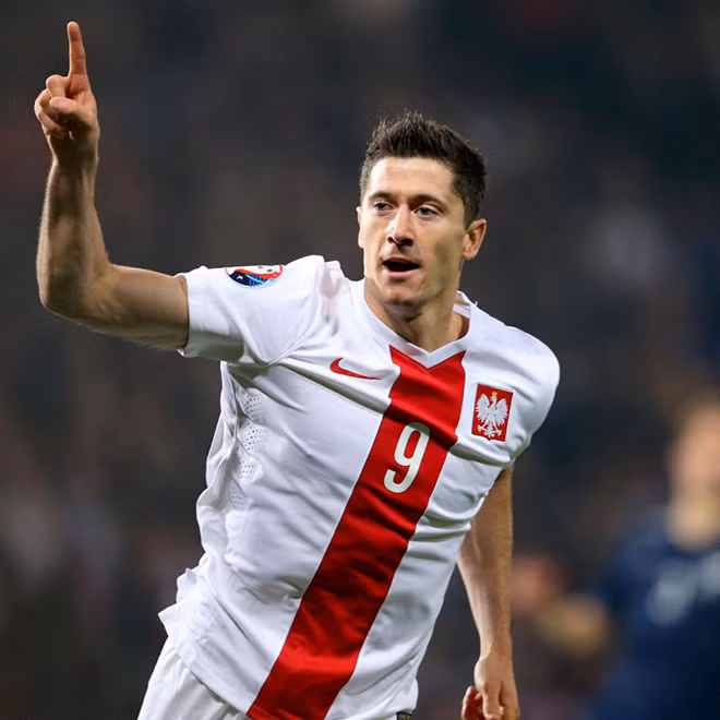 Lewandowski là niềm hi vọng số 1 của Ba Lan tại World Cup 2018. Lewandowski là niềm hi vọng số 1 của Ba Lan tại World Cup 2018.