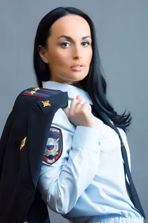 Thượng tá Irina Volk. Thượng tá Irina Volk.