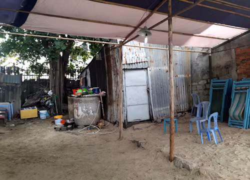 Quán nước nơi người mẹ sống cùng con và bạn trai. Ảnh: Xuân Thắng. Quán nước nơi người mẹ sống cùng con và bạn trai. Ảnh: Xuân Thắng.