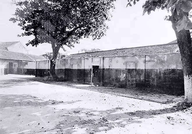 Nhà tù Hỏa Lò 1 thời để nhớ.