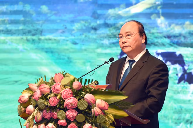 Thủ tướng Nguyễn Xuân Phúc phát biểu tại Hội nghị.