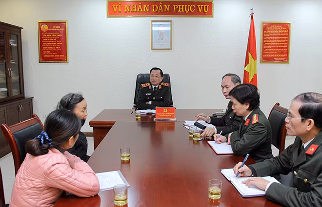 Thứ trưởng Nguyễn Văn Thành tiếp công dân định kỳ tháng 12-2018.