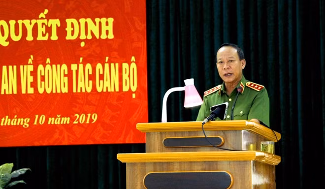 Thượng tướng Lê Quý Vương phát biểu tại lễ công bố quyết định.