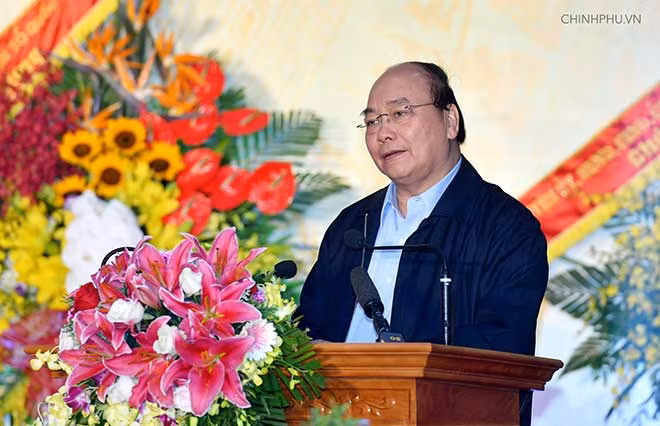 Thủ tướng mong muốn mỗi dịp tổ chức ngày hội Đại đoàn kết là dịp bà con cùng bàn "việc nước, việc nhà". Ảnh: VGP/Quang Hiếu