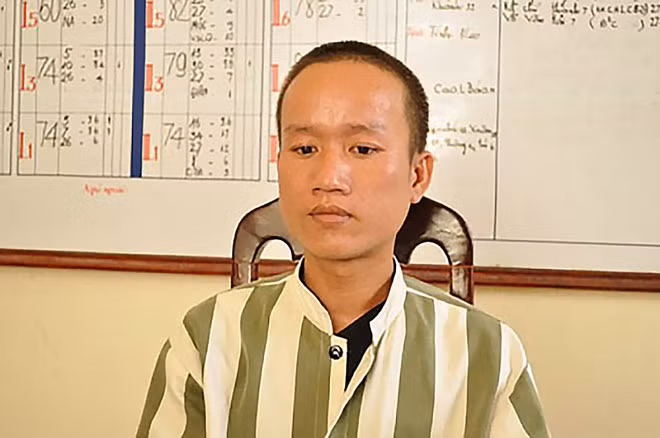 Lương Văn Thẩm luôn bị ám ảnh trước tội ác mà mình gây ra với vợ Lương Văn Thẩm luôn bị ám ảnh trước tội ác mà mình gây ra với vợ
