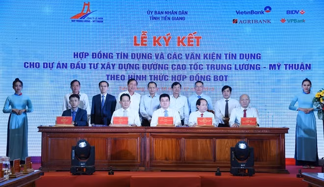 Nguồn vốn tín dụng của các ngân hàng sẽ góp phần thúc đẩy nhanh quá trình hoàn thiện dự án cao tốc Trung Lương - Mỹ Thuận.