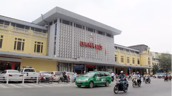 Ga Hà Nội đang được đề xuất dời khỏi nội đô. Ga Hà Nội đang được đề xuất dời khỏi nội đô.