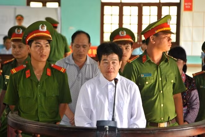 Bị cáo Tàng Keang nam tại phiên toà sơ thẩm.
