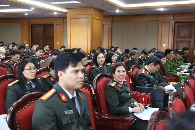 Quang cảnh lớp tập huấn.