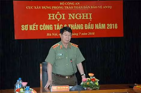 Thứ trưởng Bùi Văn Nam phát biểu chỉ đạo tại Hội nghị.