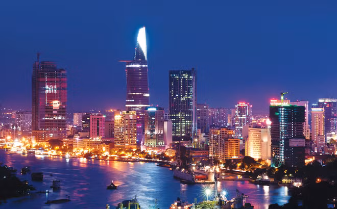 Một góc TP HCM năng động qua ống kính của người nước ngoài. Một góc TP HCM năng động qua ống kính của người nước ngoài.