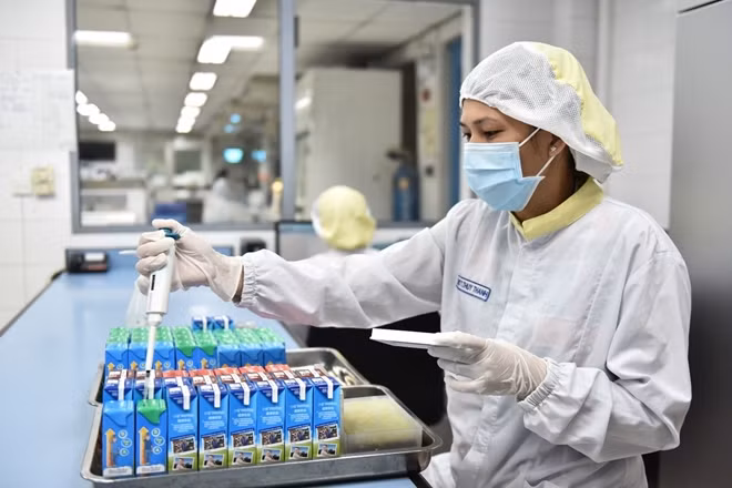 Cô Gái Hà Lan nỗ lực nghiên cứu những sản phẩm dinh dưỡng cân bằng phù hợp nhu cầu trẻ em Việt Nam