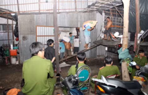 Số đường lực lượng Công an tạm giữ tại kho của bà Tiếng.