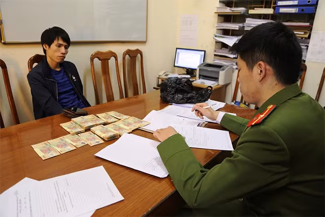 Đối tượng Đỗ Trọng Thủy tại cơ quan điều tra.
