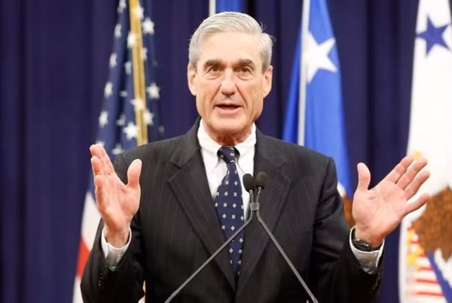Công tố viên Robert Mueller.