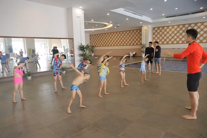 Các bể bơi Vinhomes - địa chỉ học bơi uy tín và an tâm cho cư dân.