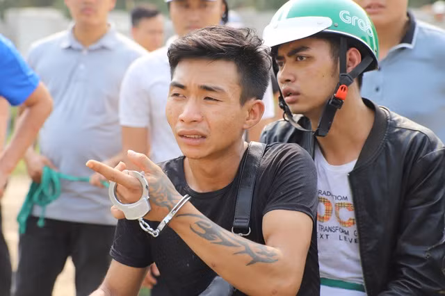 Giáp chở Trường phóng xe của nạn nhân phóng bỏ trốn sau khi gây án.